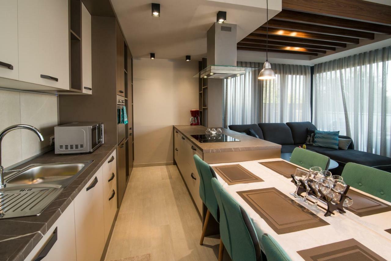 Luxury Apartment Imperia Krk Town Esterno foto